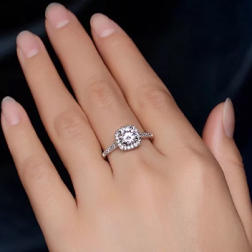 Sterling silver diamond ring 💍 - Picture 2 of 4